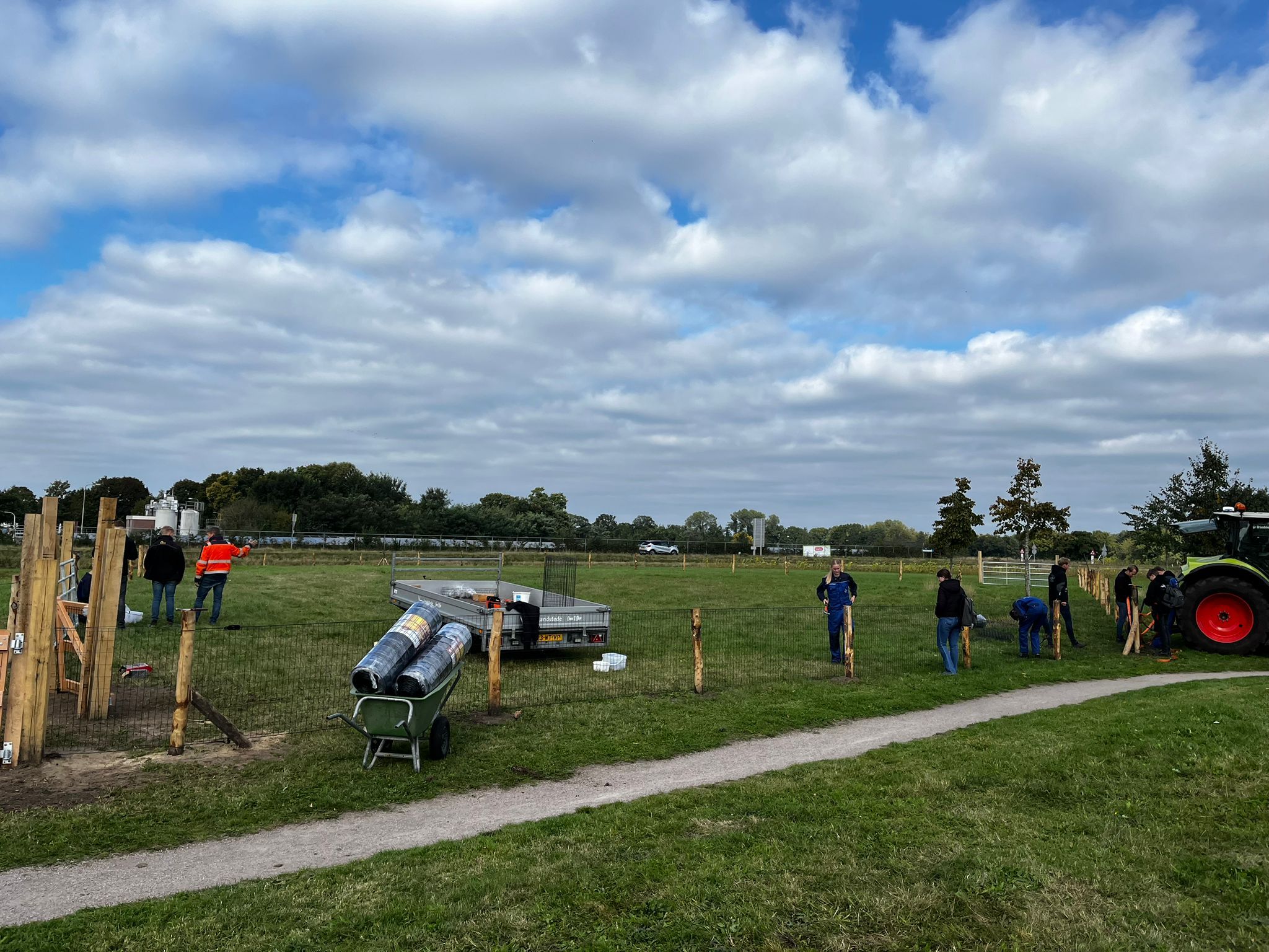 aanleg hondenspeelveld raalte